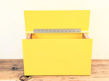 Load image into Gallery viewer, JUDD Modern Wood Mailbox | Mahogany